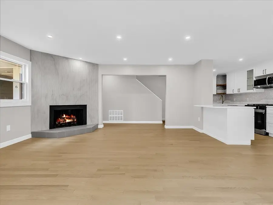 20 Federal St #6, Salem, MA 01970 - #3