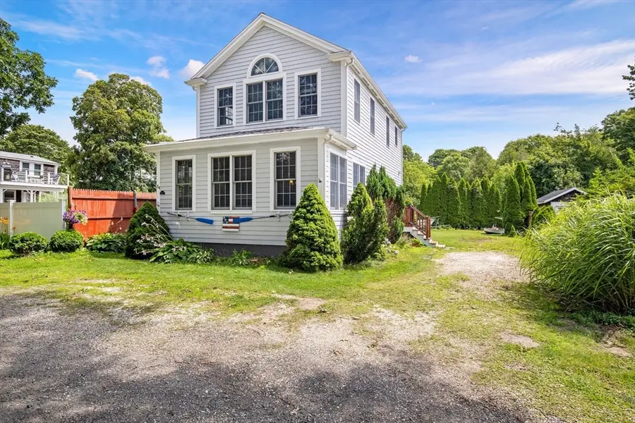 34 Prospect Ave, Pocasset, MA 02559 - #2