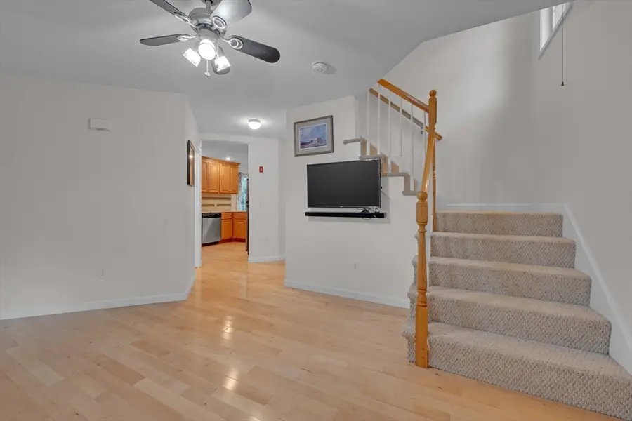 271 Mashapaug Rd, Holland, MA 01521 - #3