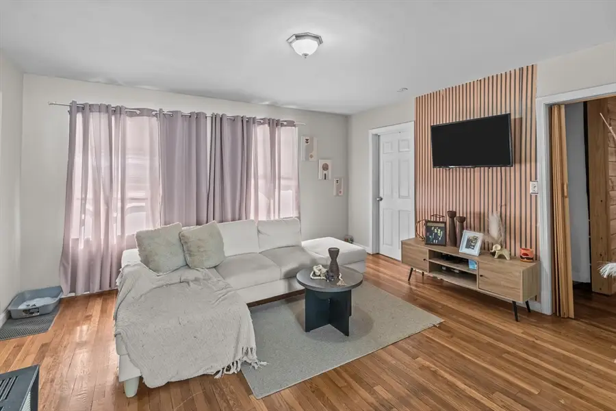 554 Third St, Fall River, MA 02721 - #2