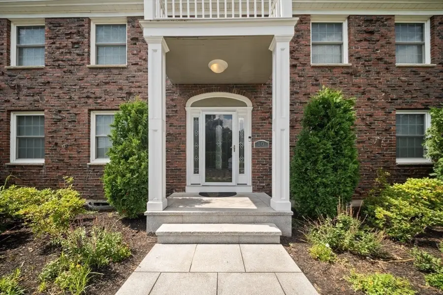 10 Juniper Hill Road, Waltham, MA 02452 - #2
