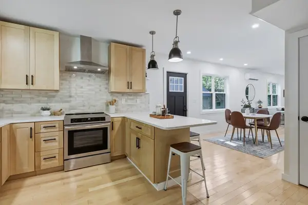 80 Laurel Park #80, Northampton, MA 01060