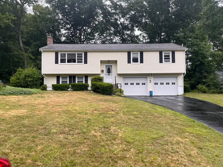 201 Swift Rd, Whitinsville, MA 01588 - #2