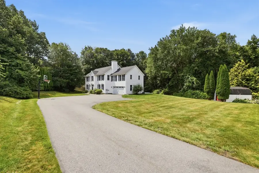 139 Autumn Rd, Dracut, MA 01826 - #2
