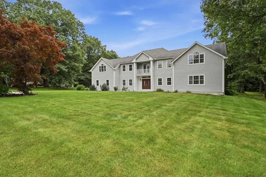 20 Raymond Cir, Westfield, MA 01085 - #2