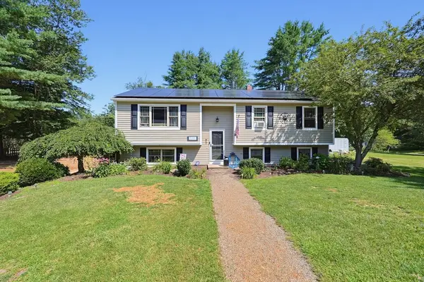 155 Dunnbrook Rd, East Brookfield, MA 01515