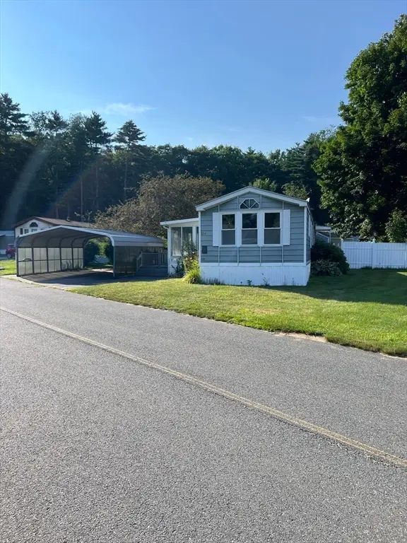 224 Park Circle, Sturbridge, MA 01566