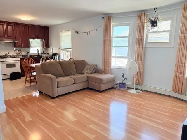 40 Woodbine St, Quincy, MA 02170 - #3