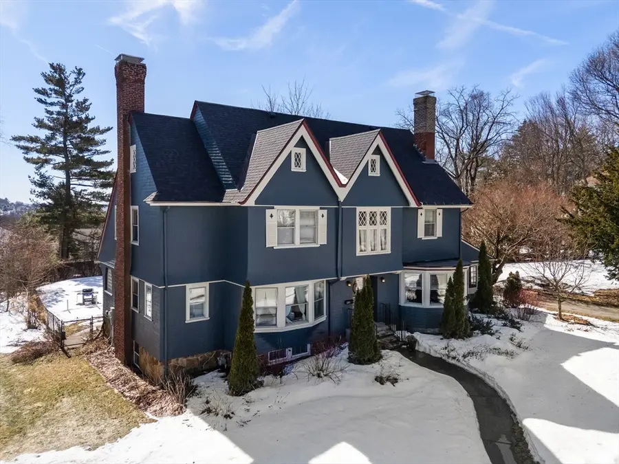 25 Kenwood Ave, Worcester, MA 01605 - #3