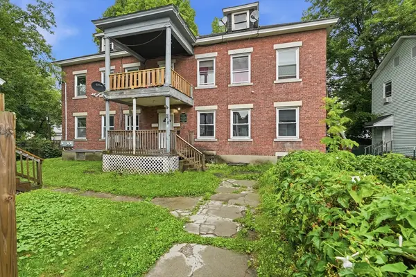 53 Orchard St, Pittsfield, MA 01201