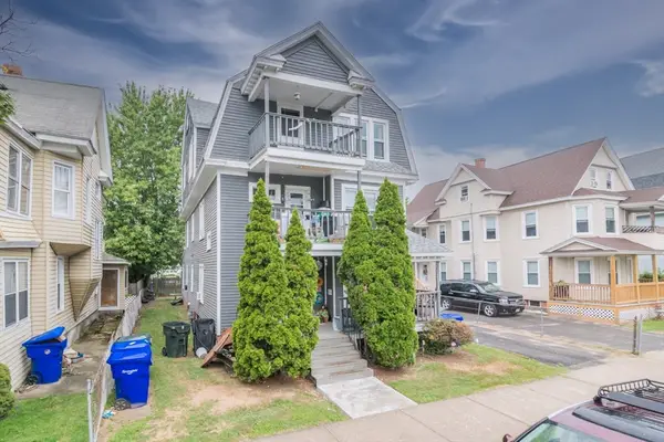 14-16 Revere St, Springfield, MA 01108