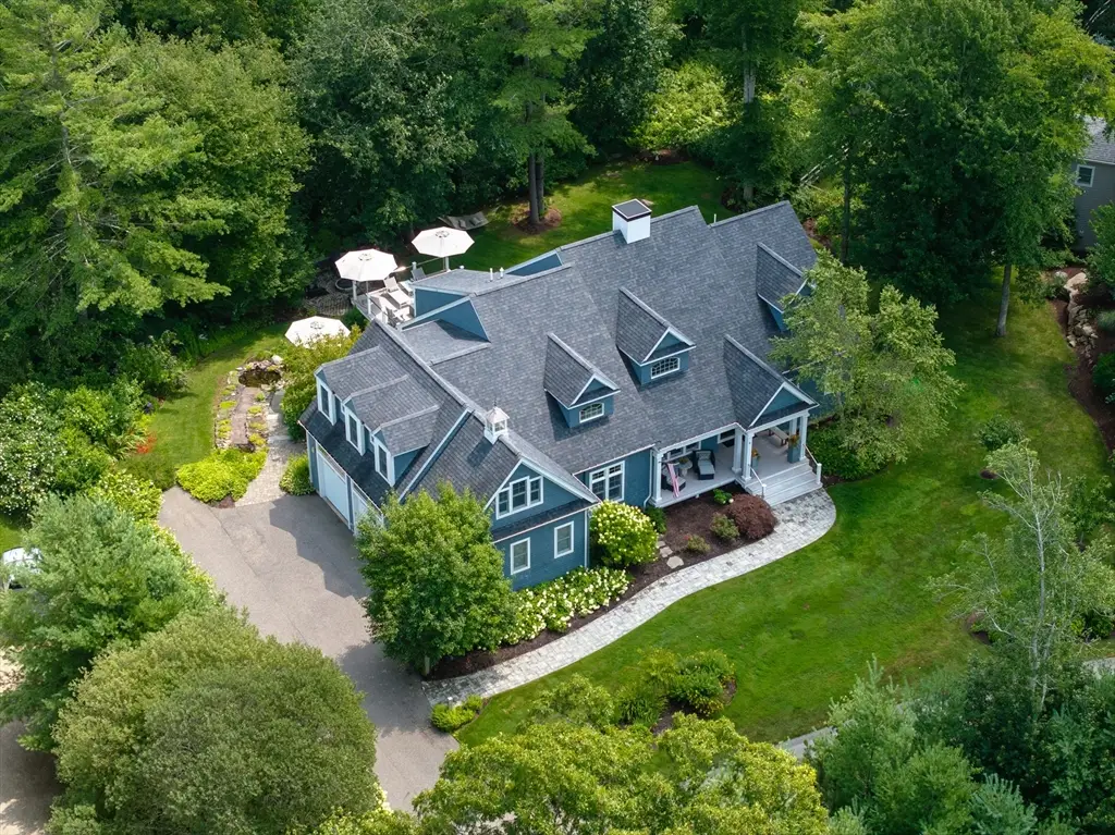 4 Beech Tree Ln, Mattapoisett, MA 02739 - #1