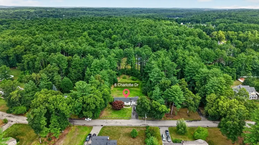 8 Charlotte Dr, Andover, MA 01810 - #2