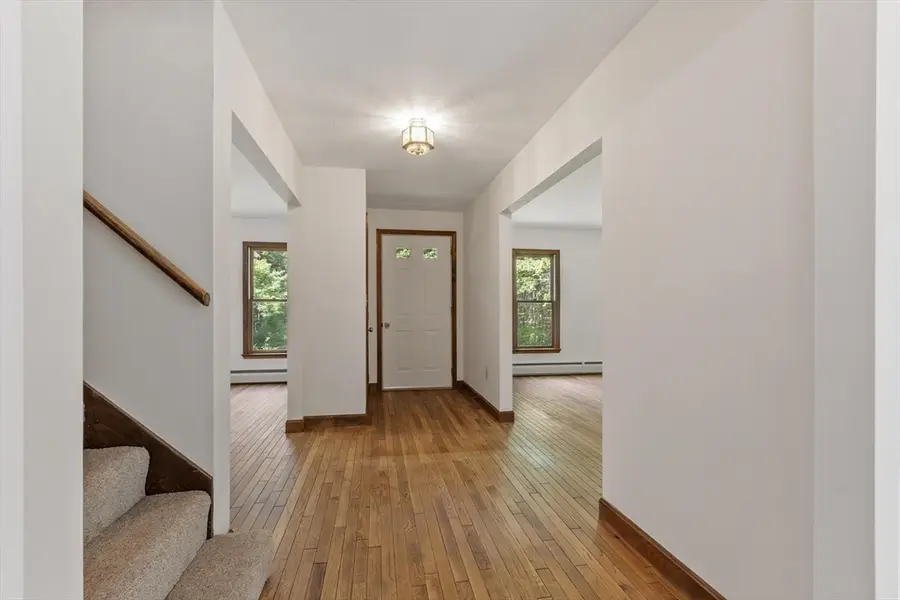 686 Scott Rd, Fitchburg, MA 01420 - #2