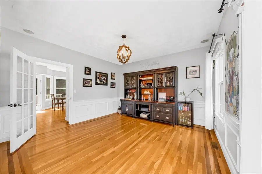 3 Suffolk Cir, Andover, MA 01810 - #3