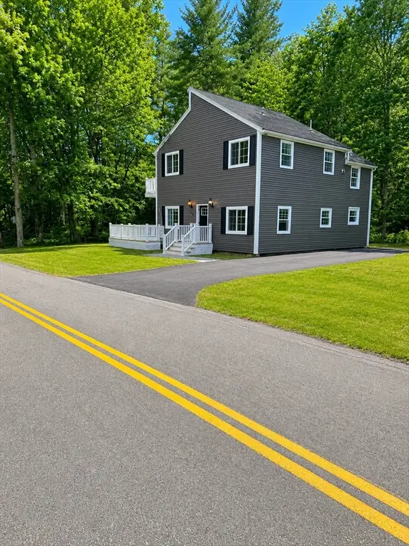 198 Uxbridge Rd, Sutton, MA 01590