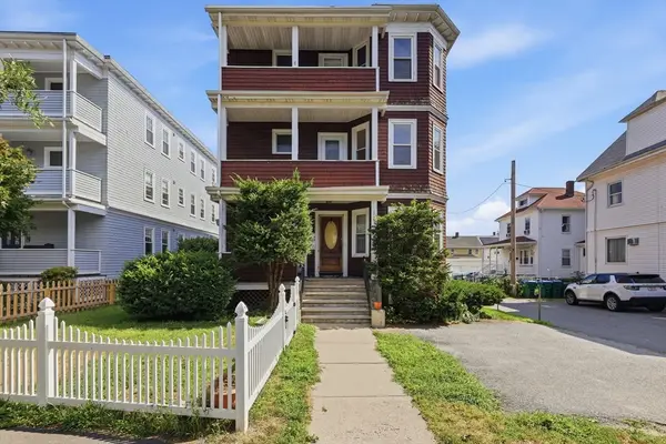 266 Fellsway W #2, Medford, MA 02155