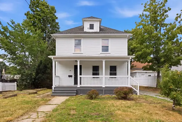 96 Union St, Holbrook, MA 02343