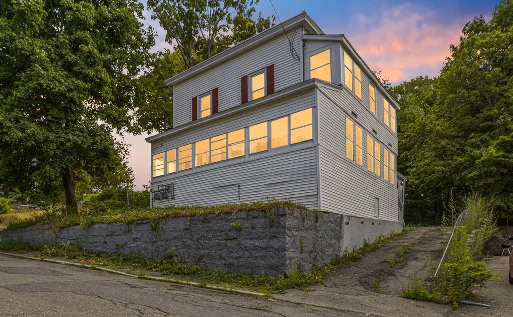 9 Martel St, Fitchburg, MA 01420 - #1