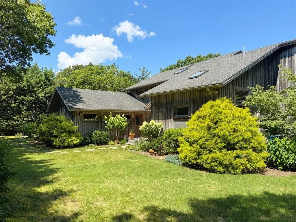 19 Llewellyn Way, Edgartown, MA 02539 - #1