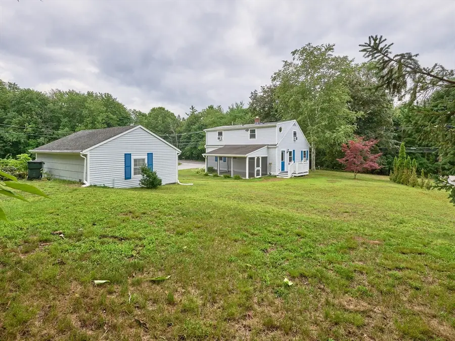 253 Central St, Hudson, MA 01749 - #3