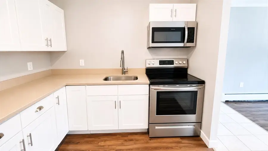 154 Second #111A, Framingham, MA 01702 - #2