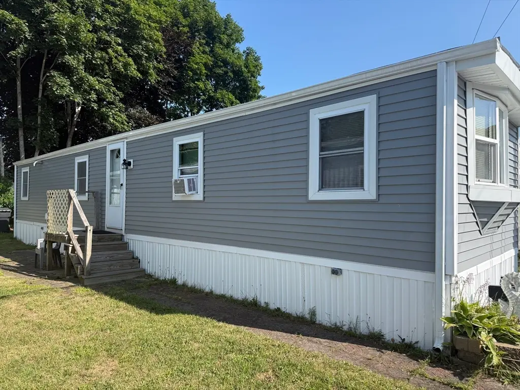 5 Sean Circle, East Wareham, MA 02538 - #1