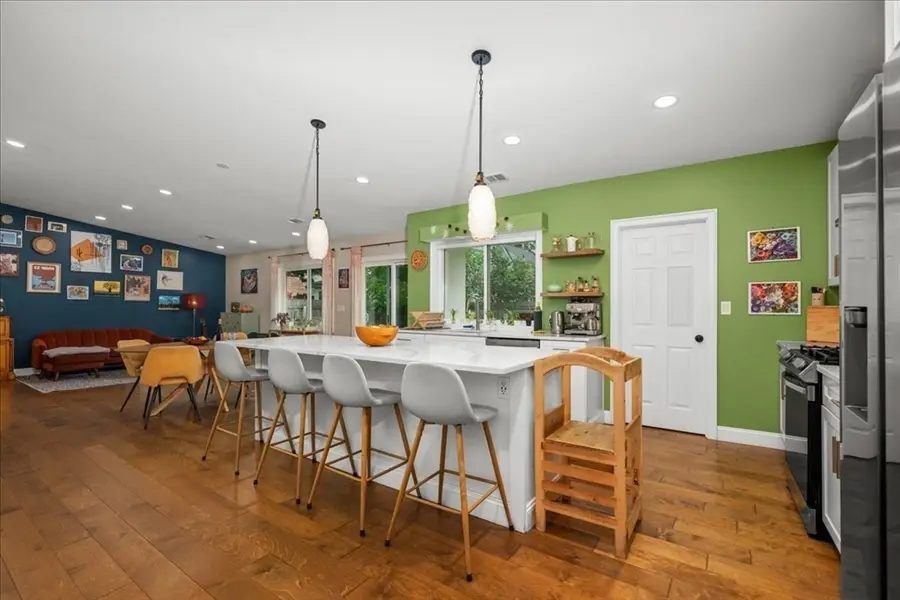 374 South St, Northampton, MA 01060 - #2