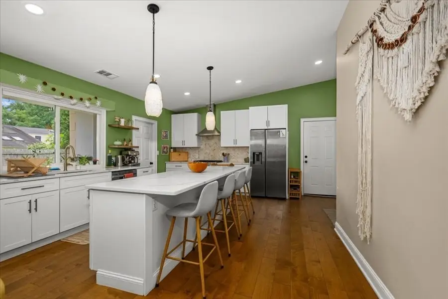 374 South St, Northampton, MA 01060 - #3
