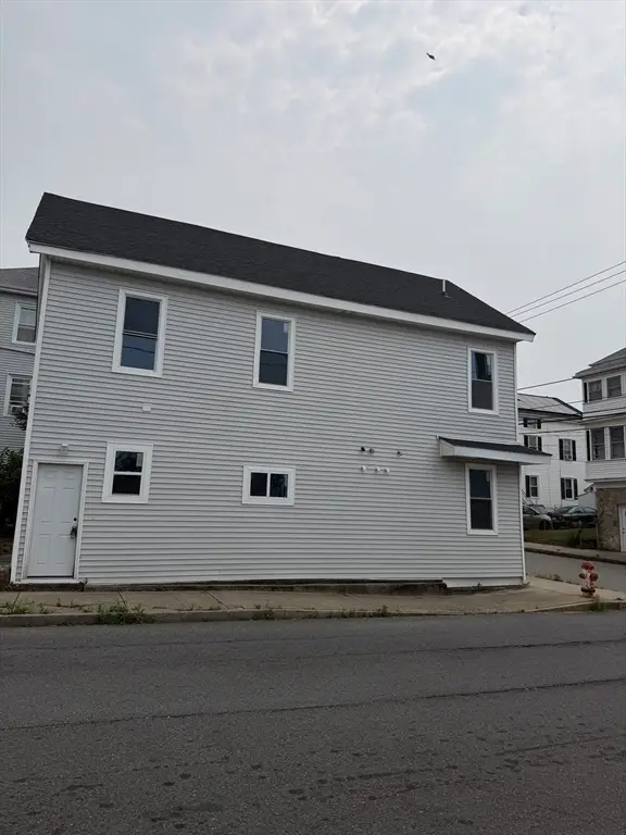 82 William St, Fall River, MA 02721 - #2