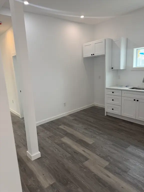 82 William St, Fall River, MA 02721 - #3