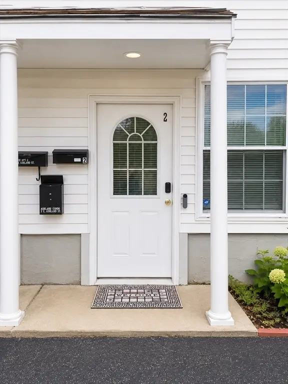 31-33 Ashland #2, Haverhill, MA 01830