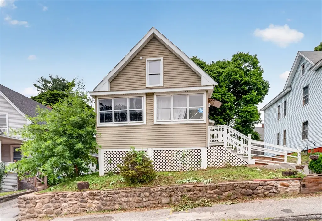 8 Gilman Street, Worcester, MA 01605 - #1