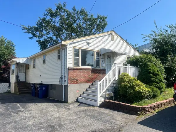 13 Lantern Rd, Revere, MA 02151