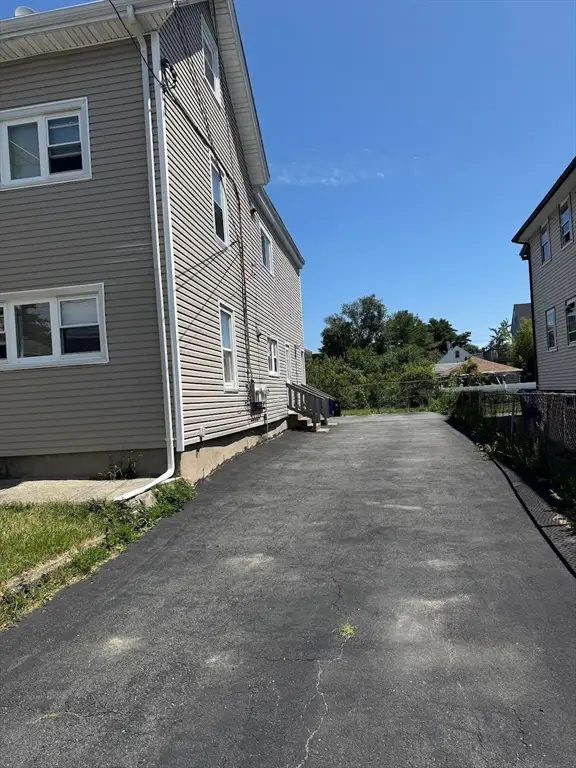 68-70 Russell St, Malden, MA 02148 - #3