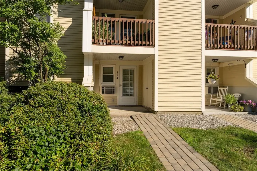 124 Heritage Dr #124, Northbridge, MA 01588 - #2
