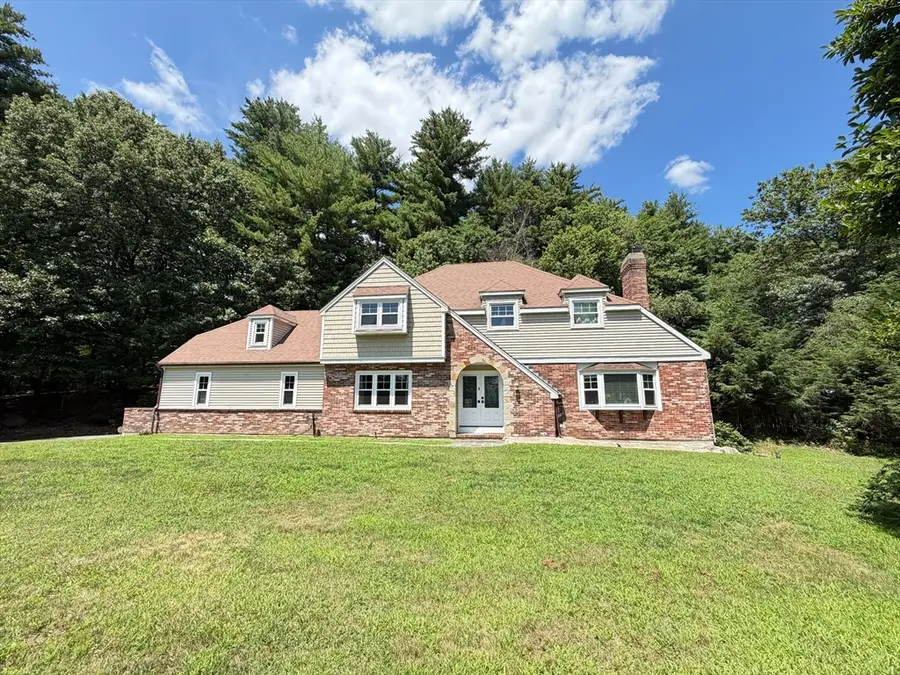95 Jewett St, Pepperell, MA 01463 - #3
