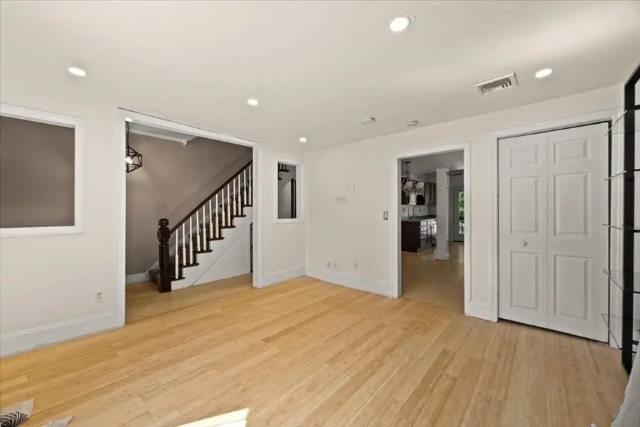 69 Front St, Weymouth, MA 02188 - #3
