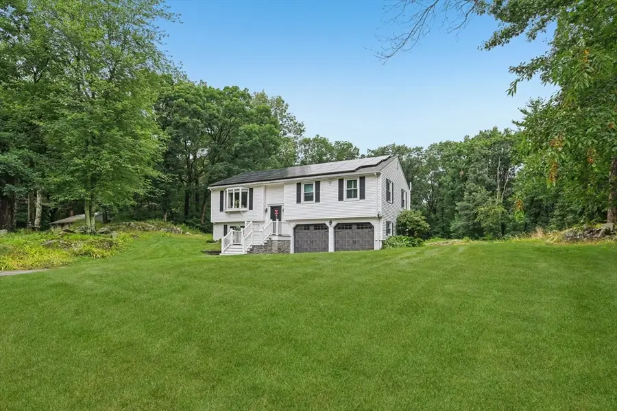 345 Raleigh Tavern Ln, North Andover, MA 01845 - #2