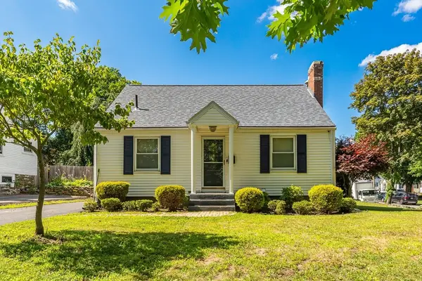 58 Bailey St, Worcester, MA 01602