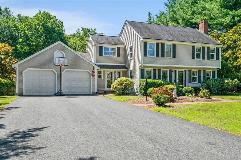 5 Auburndale Hts, Bridgewater, MA 02324 - #1