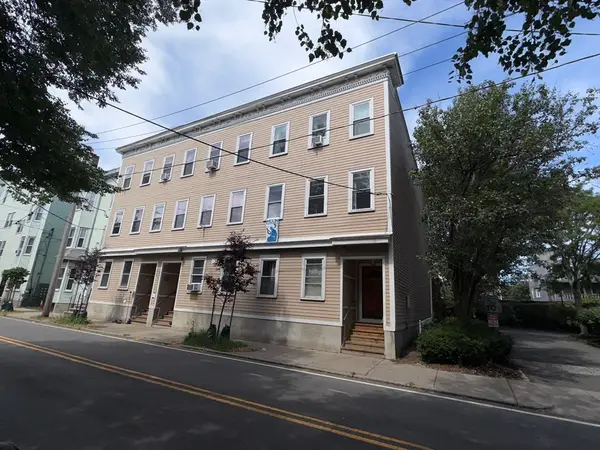 243 Columbia, Cambridge, MA 02139