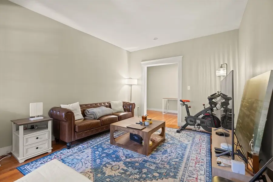 90 Bynner St #4, Boston, MA 02130 - #3