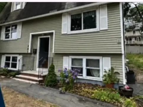 251 Butman Rd, Lowell, MA 01852