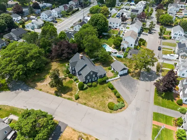 793 Lynnfield St, Lynn, MA 01904
