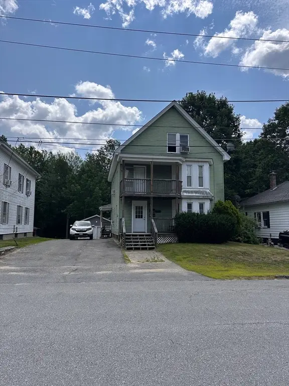 100 Conant St, Gardner, MA 01440