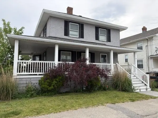 40 Samoset Ave, Hull, MA 02045
