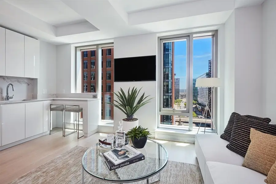 135 Seaport Blvd #U18, Boston, MA 02210 - #2
