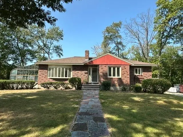 27 Lantern Ln, Dedham, MA 02026 - #1