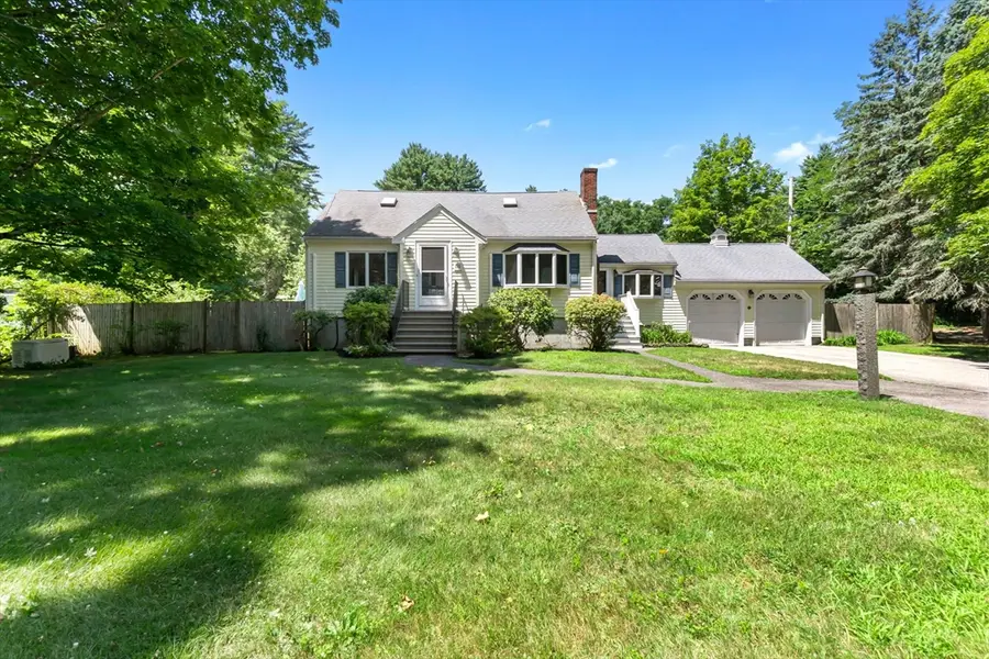 10 Standley St, Beverly, MA 01915 - #3